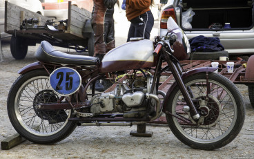 Douglas Flat Twin