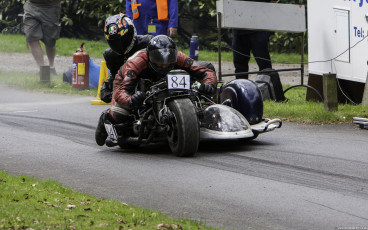 Triumph Sidecar Kneeler