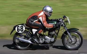 Norton Norvil Commando