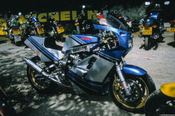 Harris F1 R Suzuki