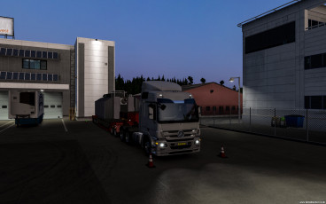 eut2_hq_5d498b61.jpg