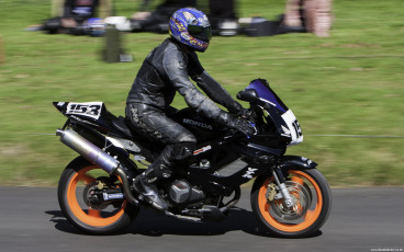 Honda VTR1000