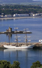 Artemis Tall Ship in Douglas Harbour