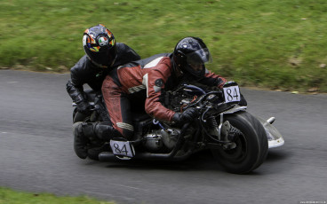Triumph Sidecar Kneeler