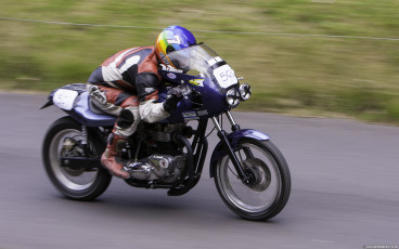 Triumph Weslake Twin