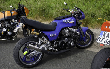 Honda CBX1000