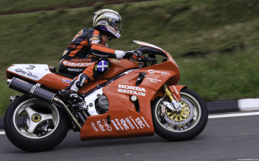 John McGuinness Honda RC45
