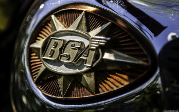BSA 650 Tank Badge