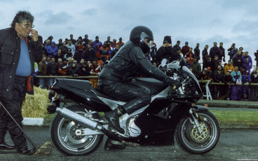 Yamaha exup 1000