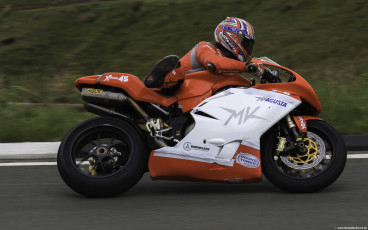 Carl Fogarty MV Agusta F4