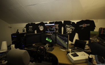 Frex GP Wheel v1 + 3 Dell 24'' Monitors