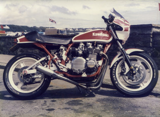 Kawasaki Z900