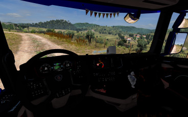 eut2_hq_5b8c7756.jpg