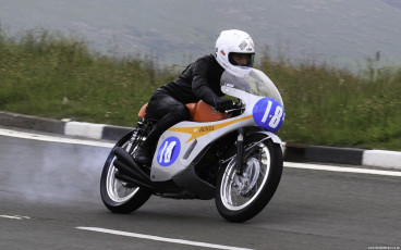 Stuart Graham Honda 350cc Six RC174