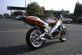 SF BIMOTA12