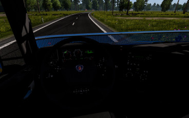 eut2_hq_5b82f514.jpg
