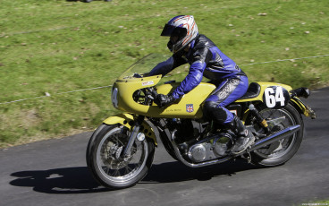 Norton Commando