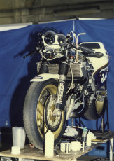 Joey Dunlops Honda RVF750 b