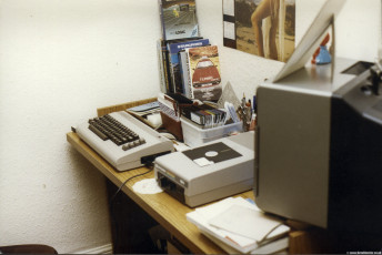 Commodore 64 (1984)