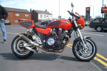 Yamaha XJR1200