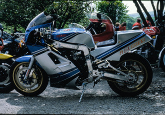 Harris F1 R Suzuki