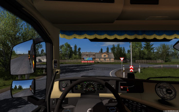 eut2_hq_5cb5bc76.jpg