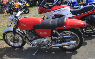 Norton 750 Commando