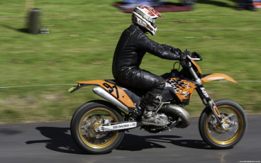 Super Moto