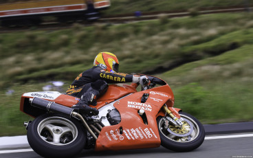 Ian Simpson Honda 750cc RC45