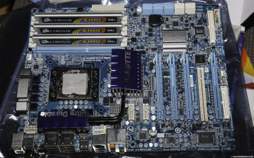 Gigabyte GA-X58A-UD3R mother board